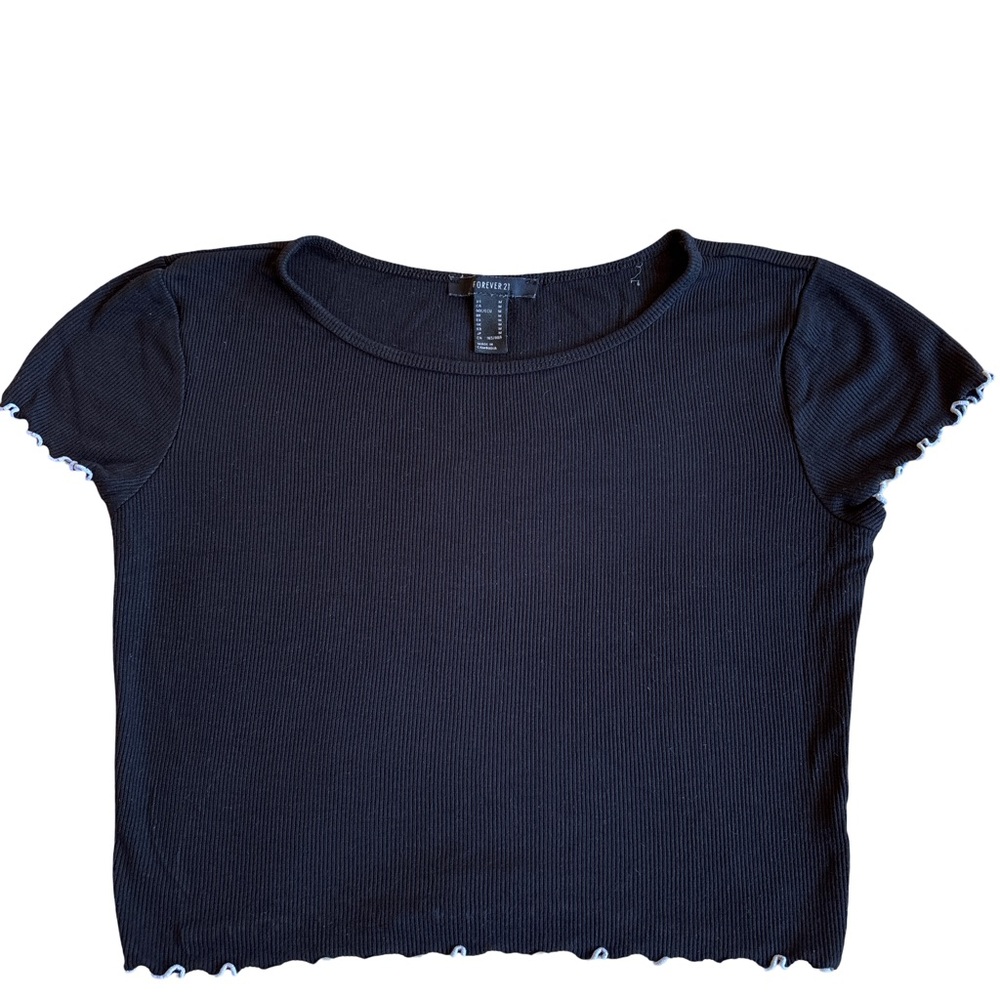 Forever 21 Black with white trim  Crop Top Medium